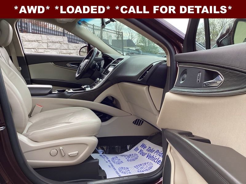 Used 2019 Lincoln Nautilus Reserve w/ Cargo Utility Package AWD/4WD image 18