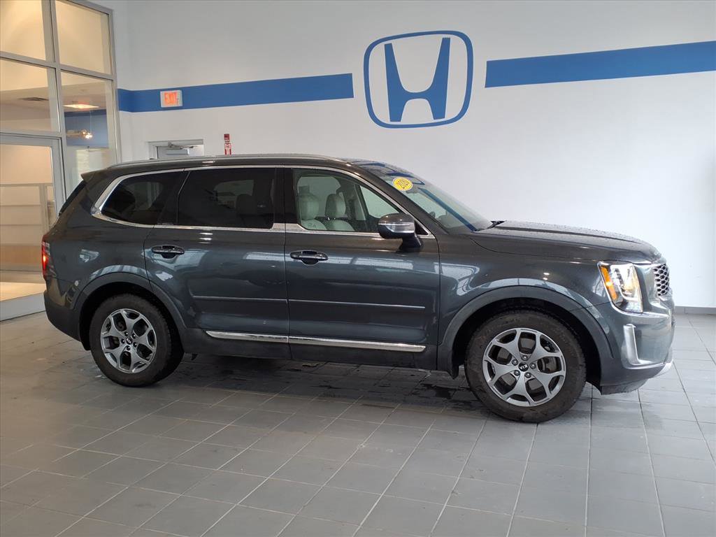 Used 2020 Kia Telluride EX image 2