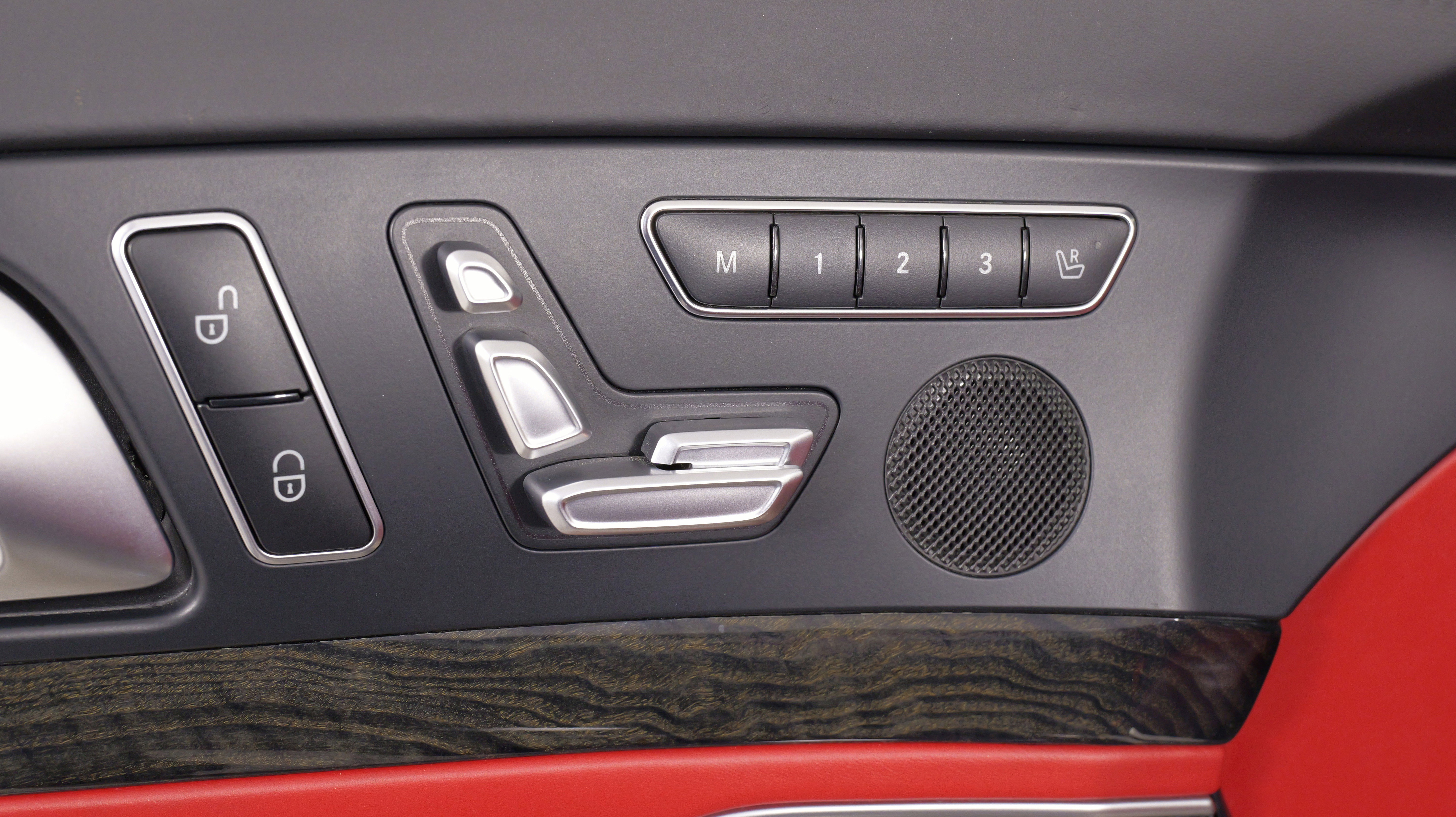 Used 2018 Mercedes-Benz SL 450 image 24