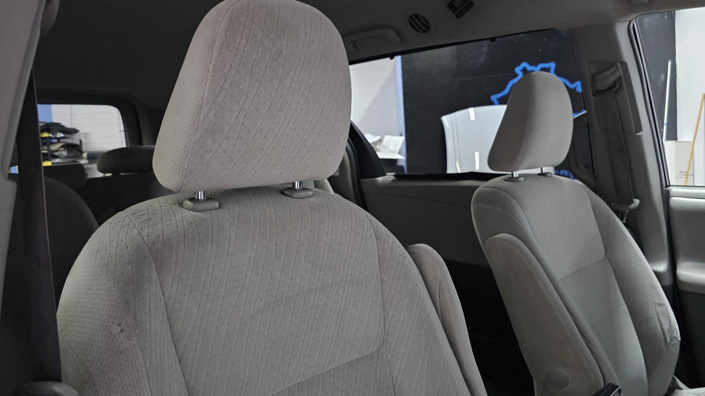 Used 2016 Toyota Sienna LE FWD image 36