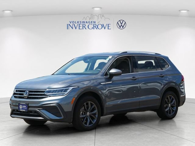 Certified 2024 Volkswagen Tiguan SE AWD/4WD image 3