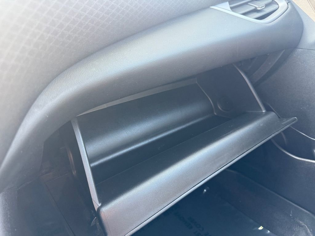 Certified 2022 Chevrolet Malibu LT image 24