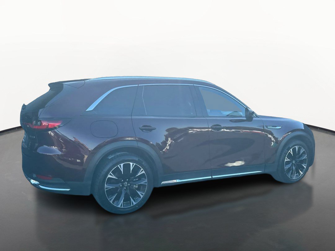 Certified 2024 MAZDA CX-90 Plug-In Hybrid w/ Premium Pkg AWD/4WD image 3