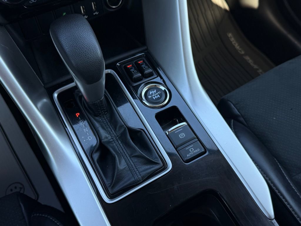 Used 2024 Mitsubishi Eclipse Cross SE image 22