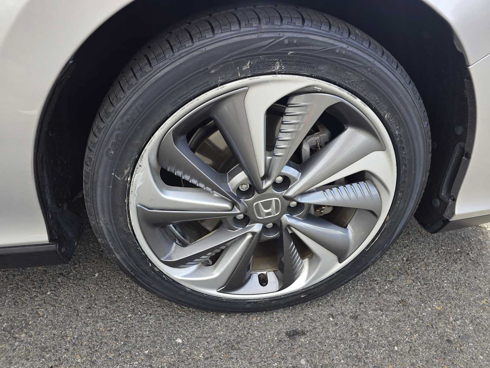 Used 2021 Honda Clarity Touring image 9