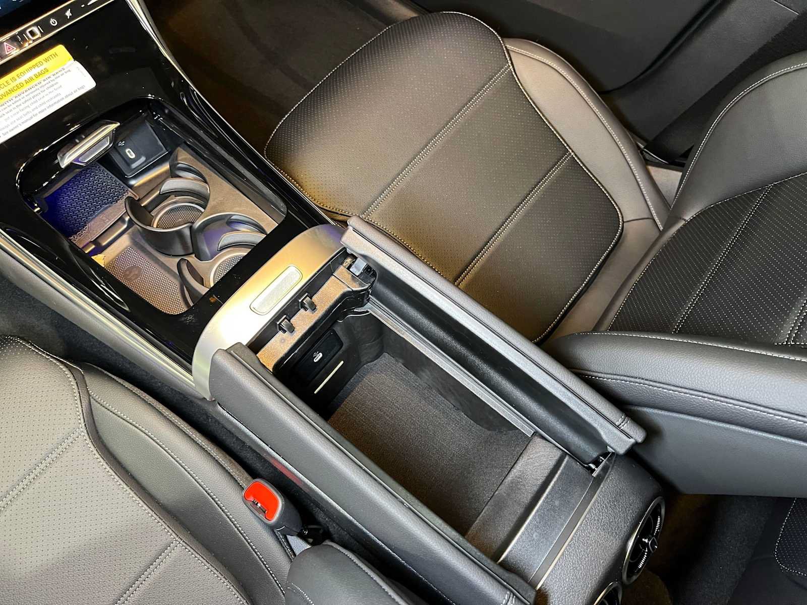 New 2027 Mercedes-Benz GLC 300 4MATIC image 34