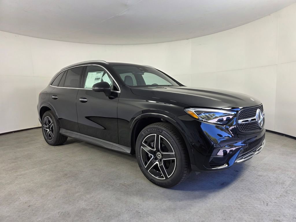 New 2026 Mercedes-Benz GLC 300