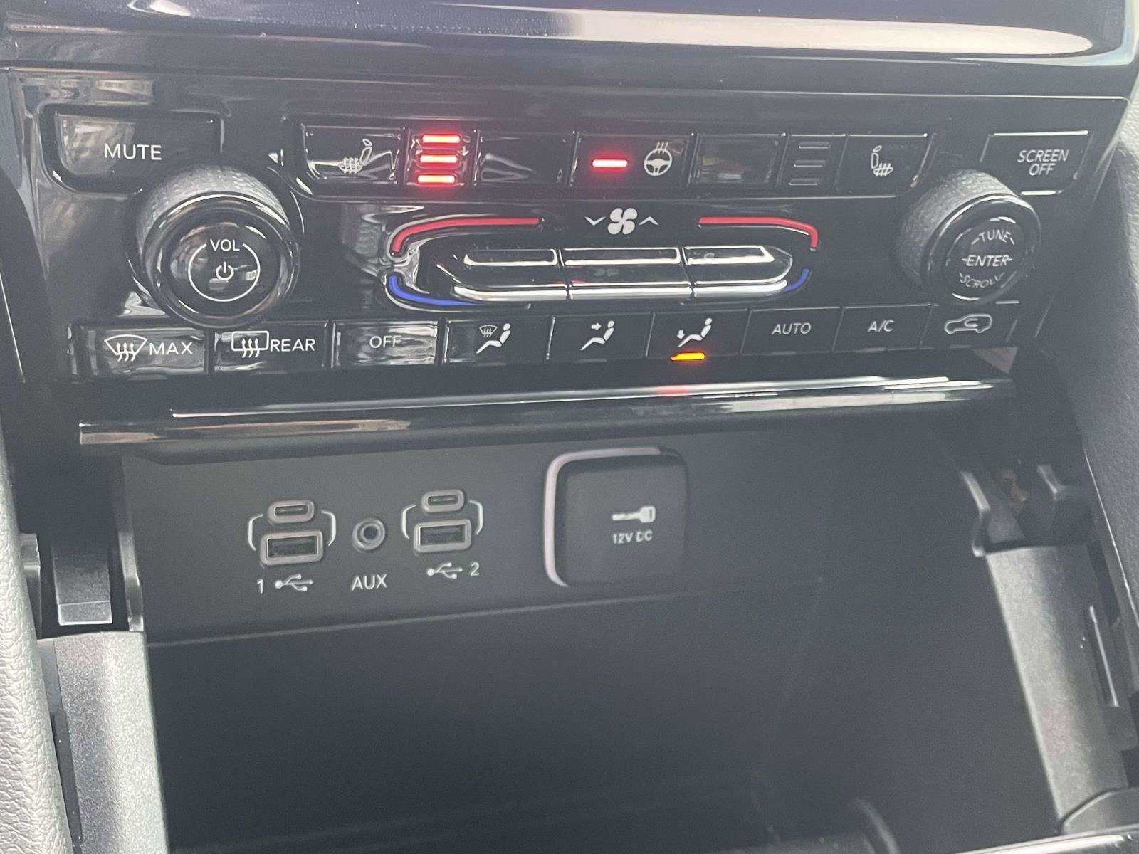 Used 2025 Jeep Grand Cherokee L Limited w/ Trailer Tow Package image 10