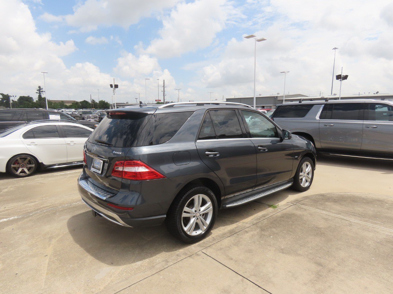 Used 2012 Mercedes-Benz ML 350 4MATIC image 11