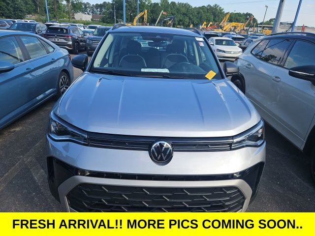 Used 2025 Volkswagen Taos S AWD/4WD image 2