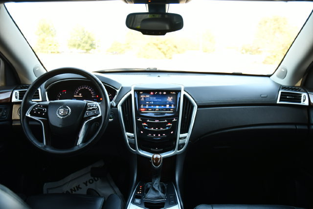 Used 2015 Cadillac SRX Luxury FWD image 19