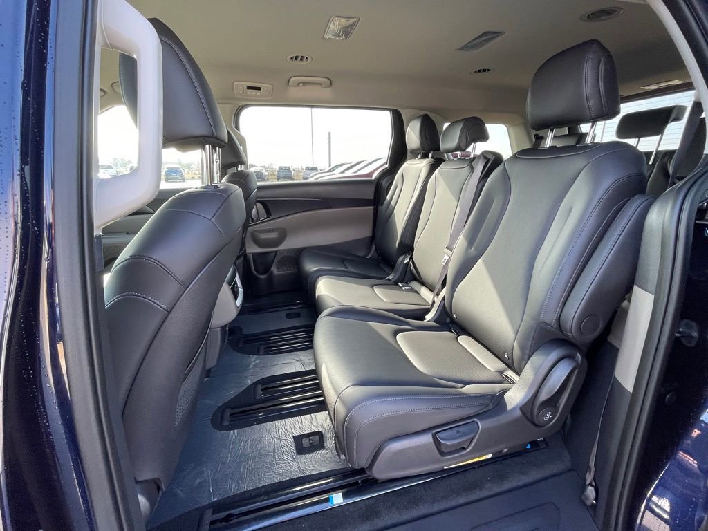 New 2026 Kia Carnival image 25