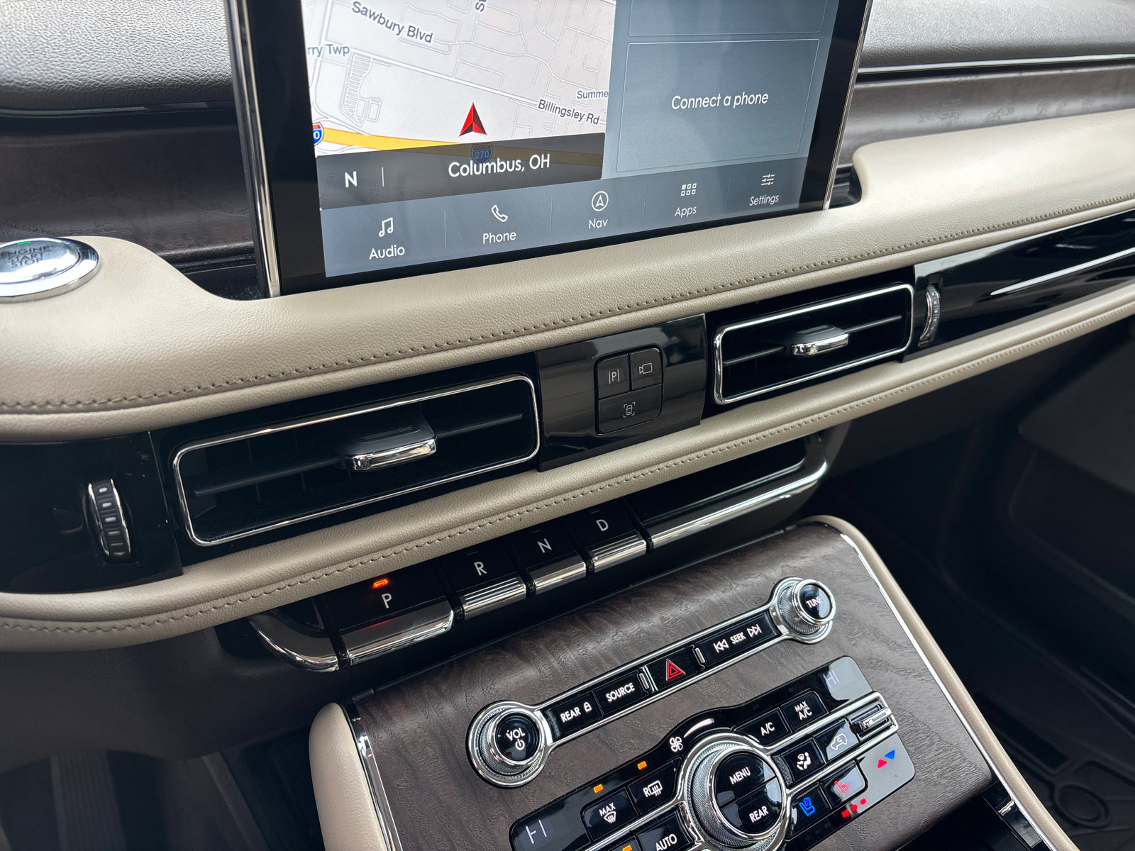 Used 2020 Lincoln Aviator Reserve w/ Equipment Group 202A image 21