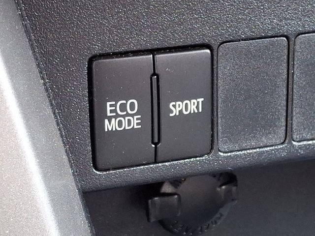 Used 2016 Toyota RAV4 XLE AWD/4WD image 23