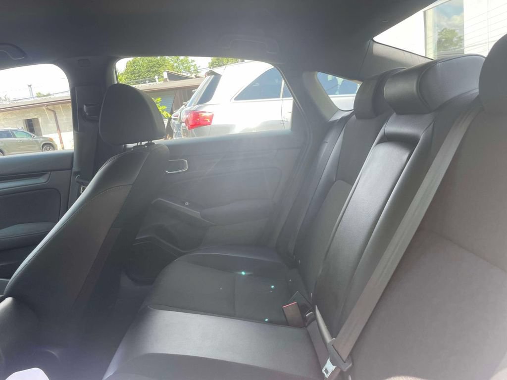 Certified 2025 Honda Civic Sport image 11