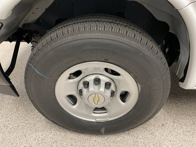 New 2025 Chevrolet Express 2500 w/ Safety Package image 10