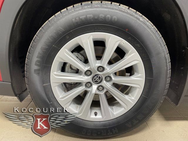 Used 2024 Toyota Grand Highlander XLE image 7