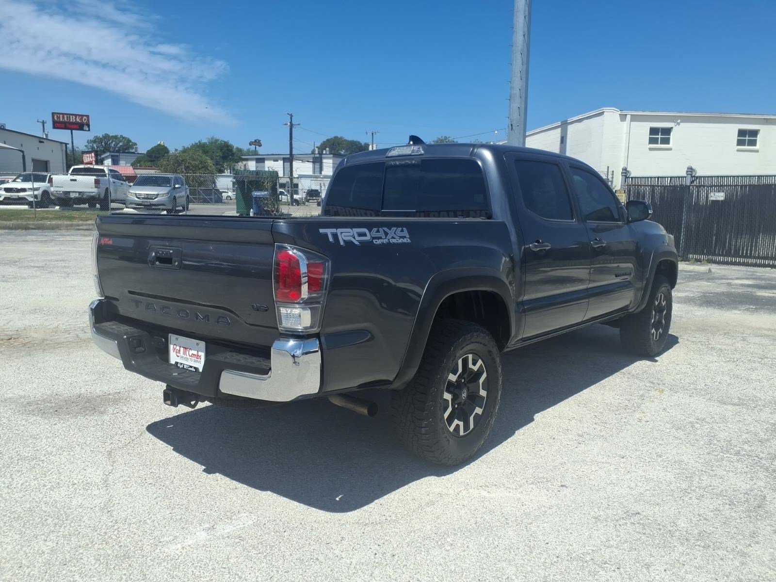 Used 2021 Toyota Tacoma TRD Off-Road AWD/4WD image 7