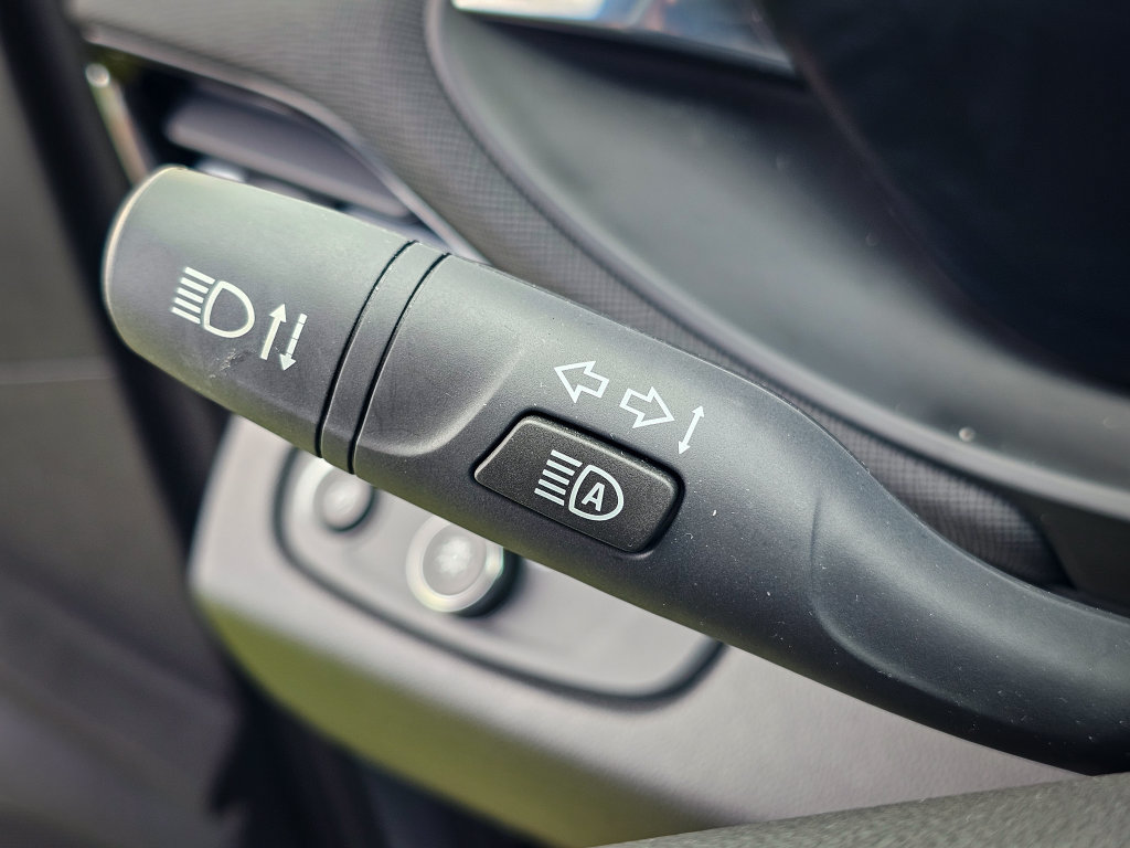 Used 2025 Buick Envista Avenir FWD image 21