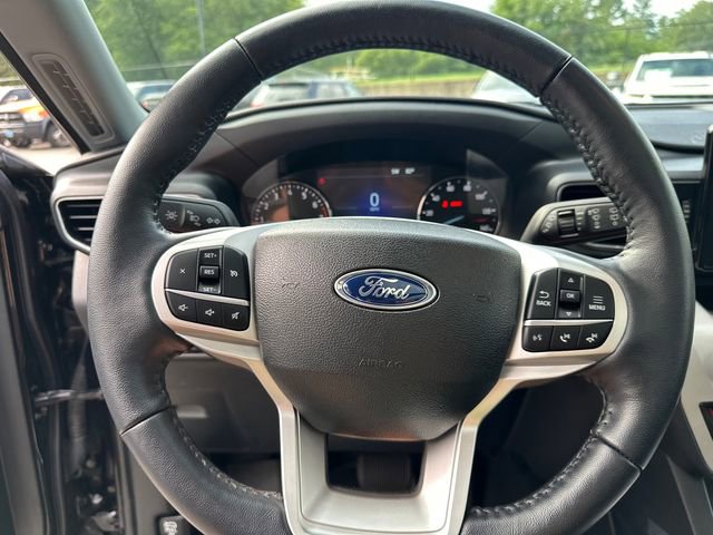 Used 2023 Ford Explorer XLT w/ Equipment Group 202A image 29