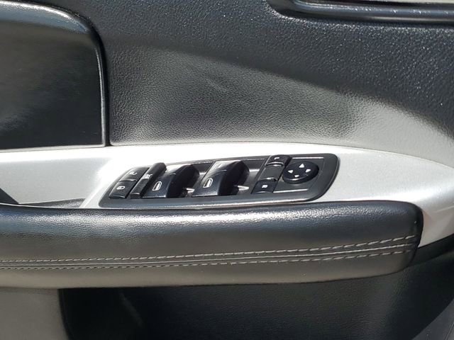 Used 2019 Dodge Journey SE FWD image 22