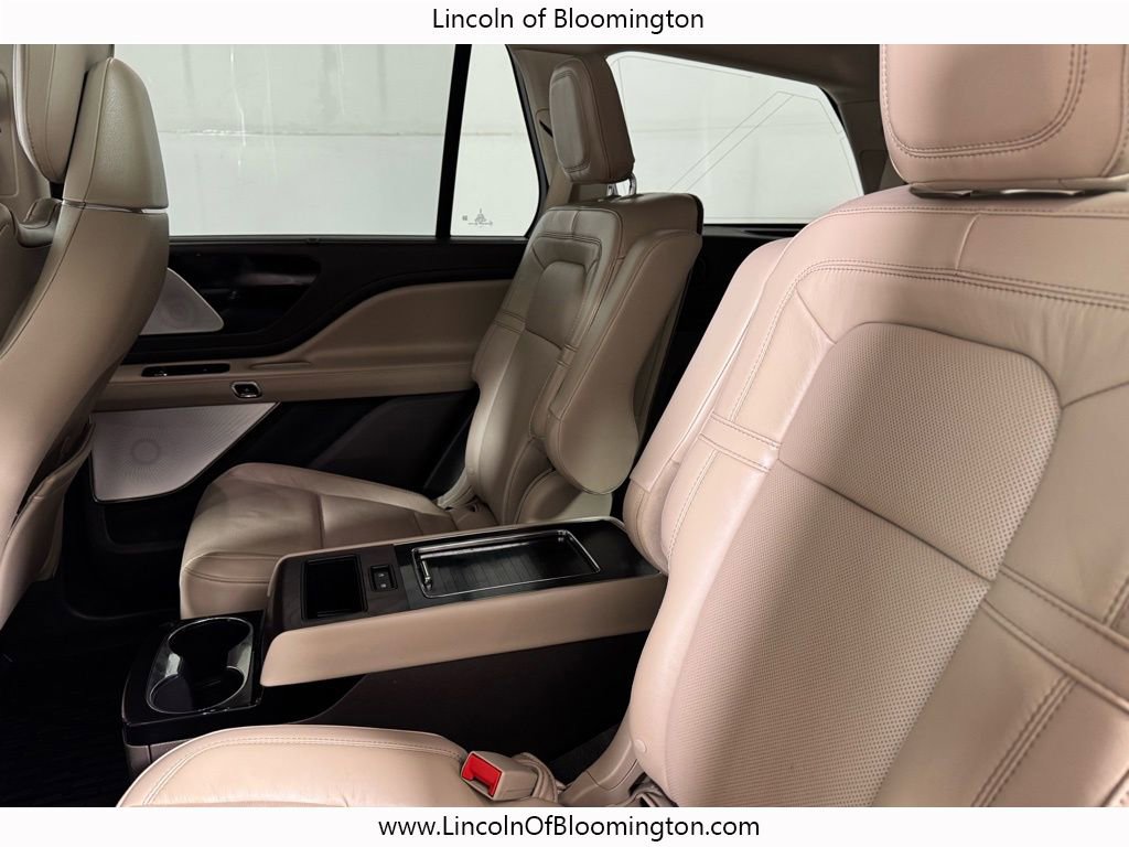 Used 2021 Lincoln Aviator Reserve w/ Equipment Group 202A image 57