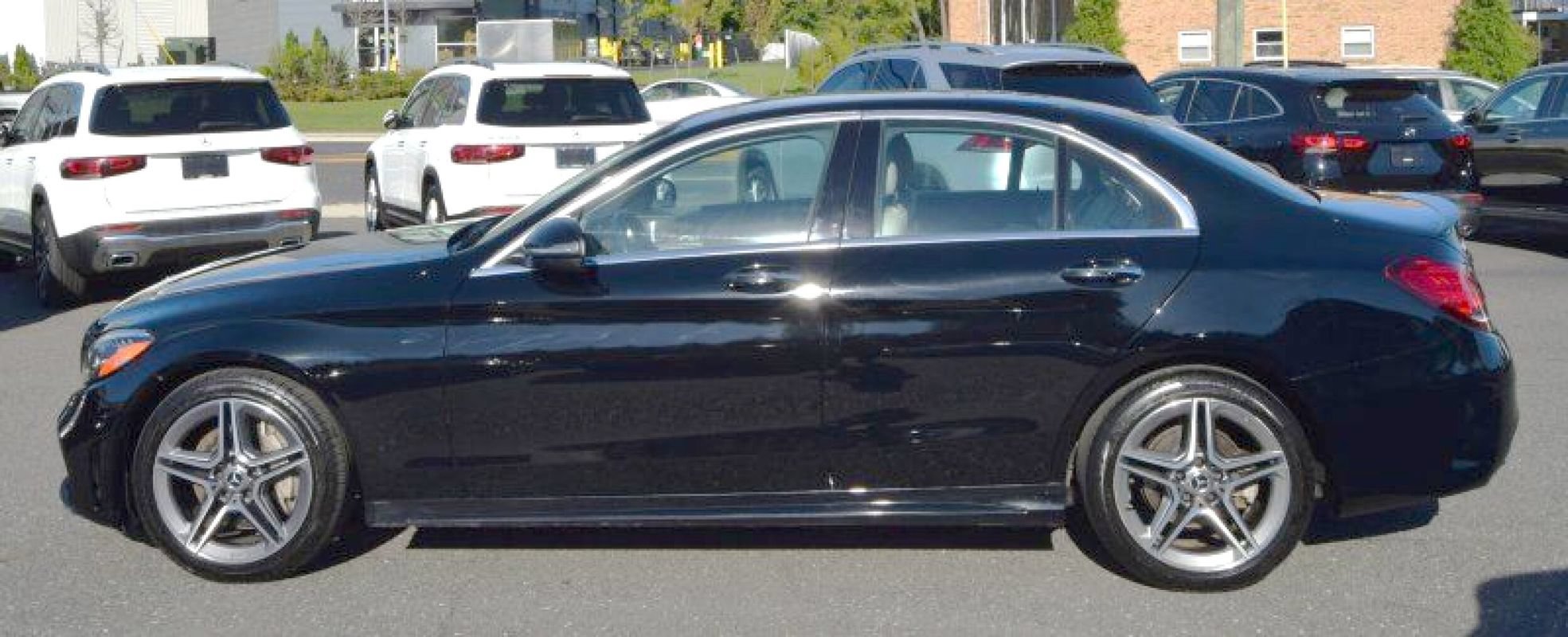 Used 2020 Mercedes-Benz C 300 4MATIC Sedan image 7