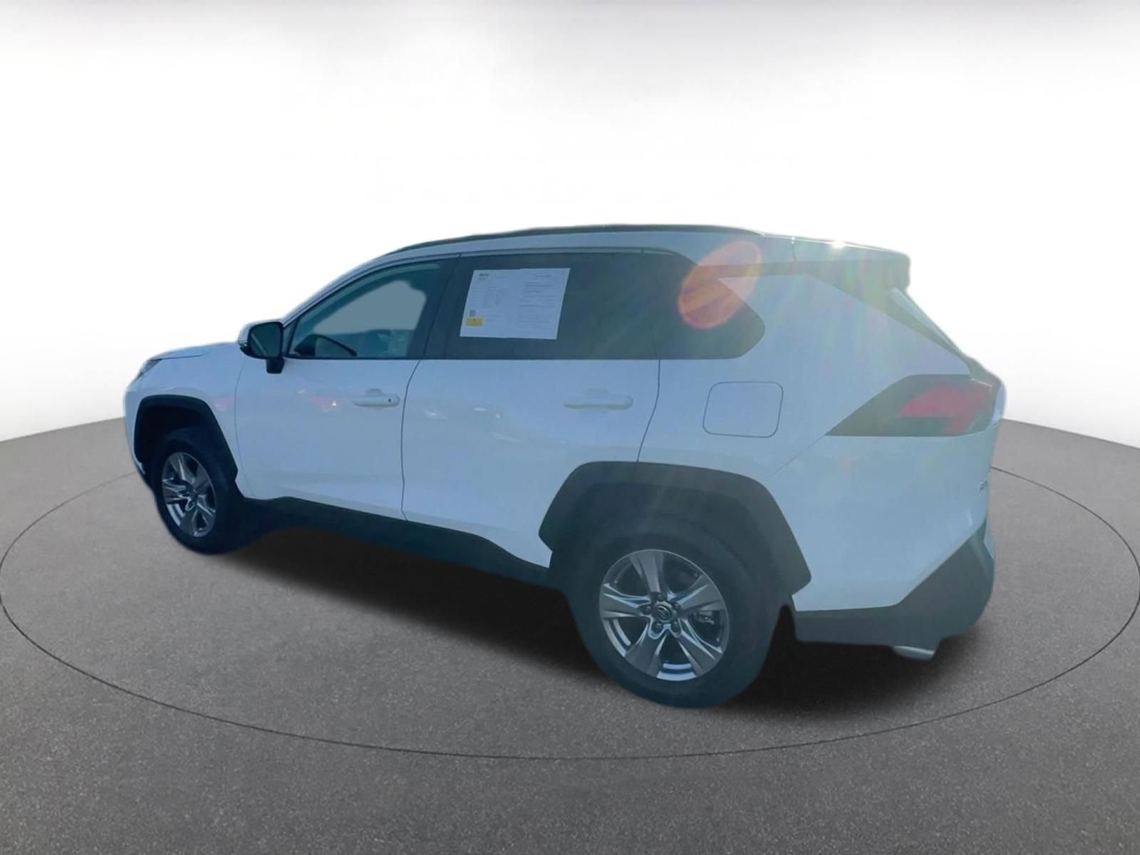 Used 2025 Toyota RAV4 XLE w/ Convenience Package image 10