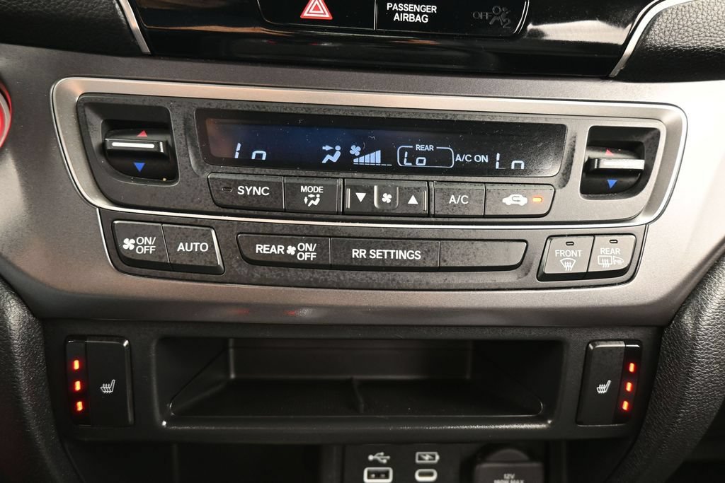 Used 2025 Honda Passport EX-L image 29