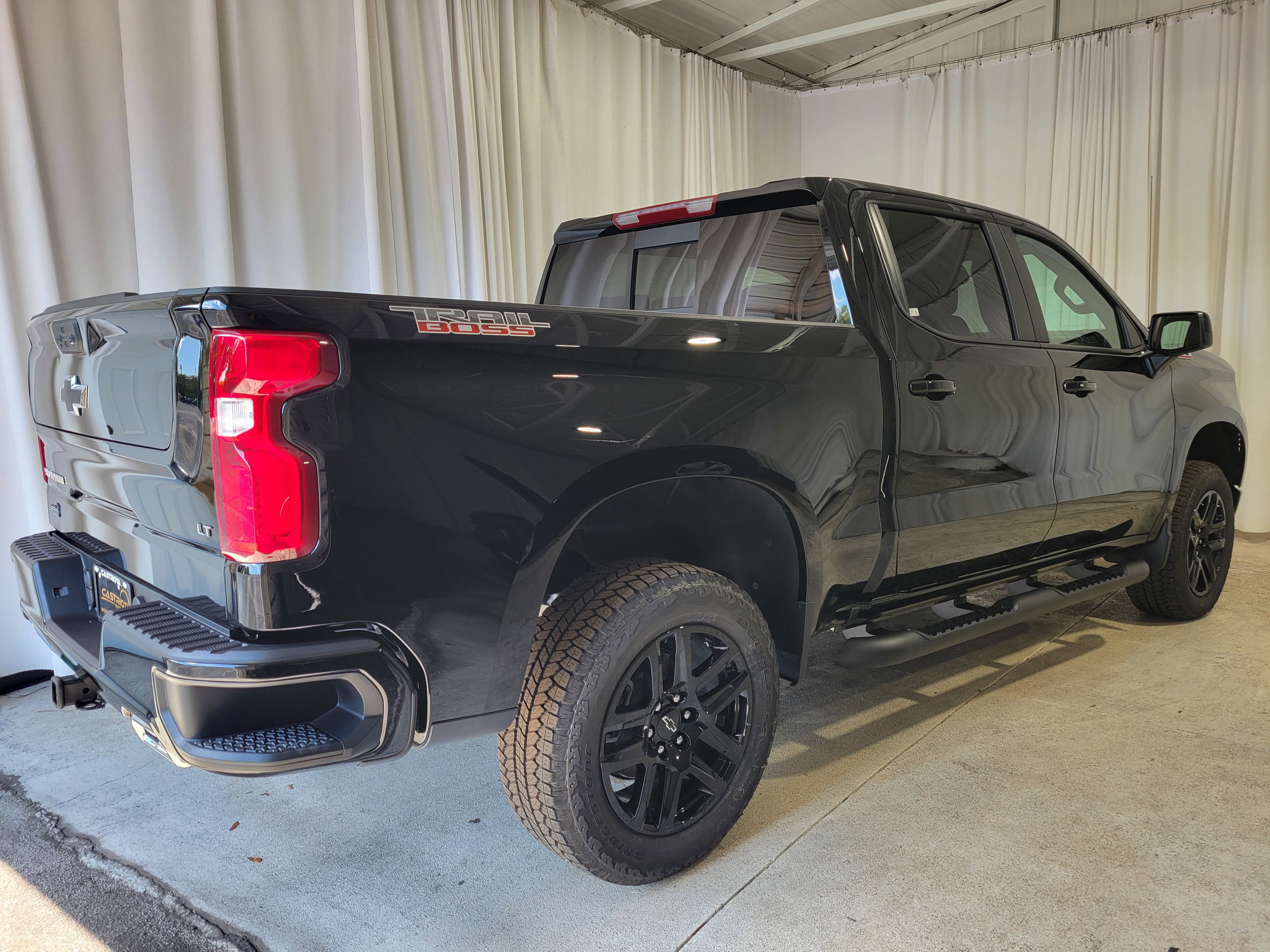 New 2026 Chevrolet Silverado 1500 LT Trail Boss w/ Convenience Package II image 5