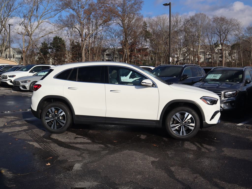 New 2026 Mercedes-Benz GLA 250 image 2