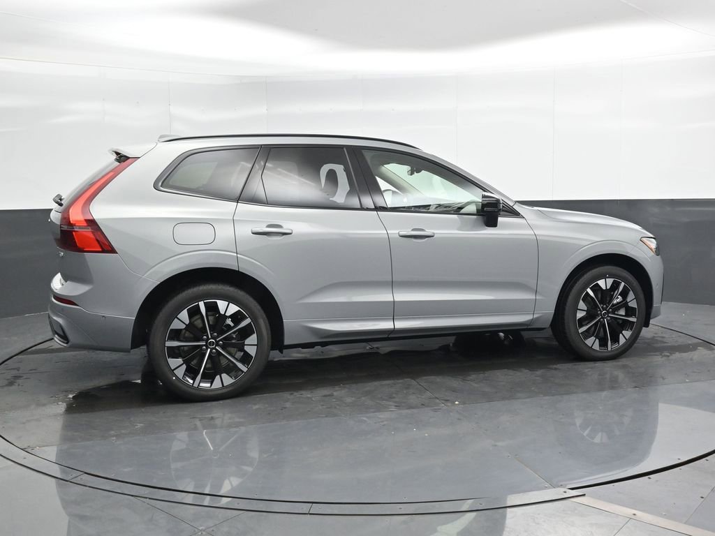 New 2026 Volvo XC60 T8 Plus w/ Protection Package Premier image 2