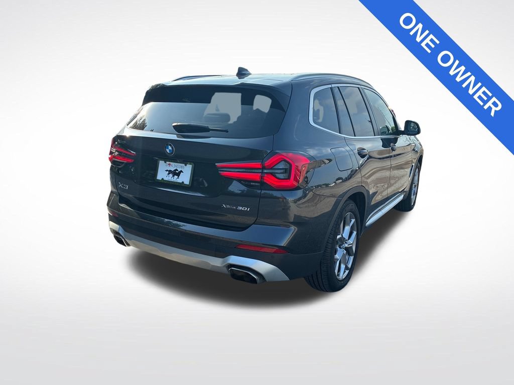 Used 2022 BMW X3 xDrive30i w/ Premium Package 2 (ZPA) AWD/4WD image 3