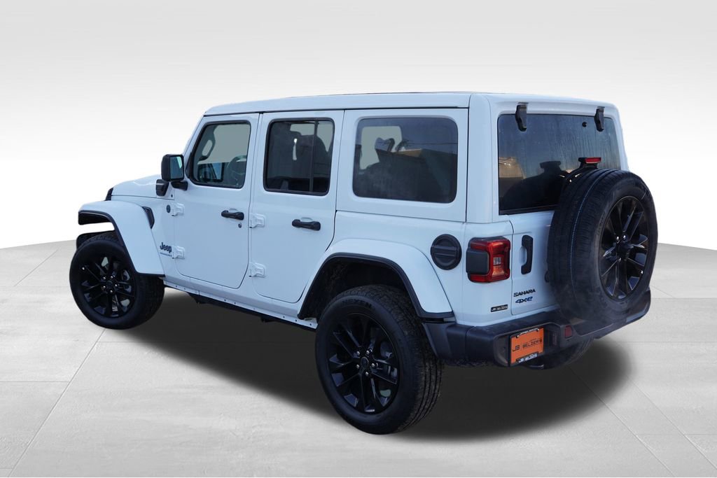 Certified 2025 Jeep Wrangler Unlimited Sahara w/ Safety Group image 7