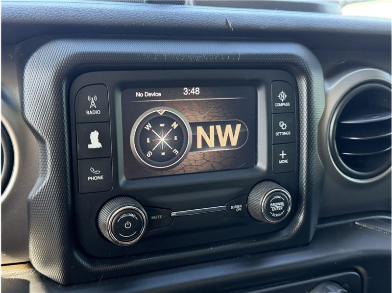 Used 2020 Jeep Wrangler Sport AWD/4WD image 43