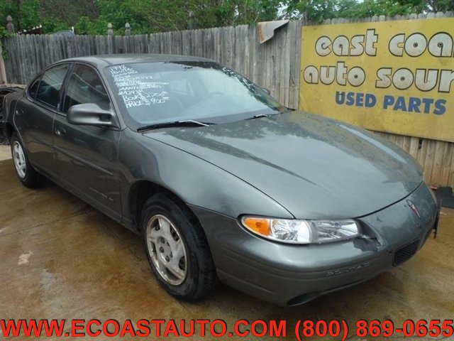 Used 1998 Pontiac Grand Prix SE w/ Opt Pkg image 1