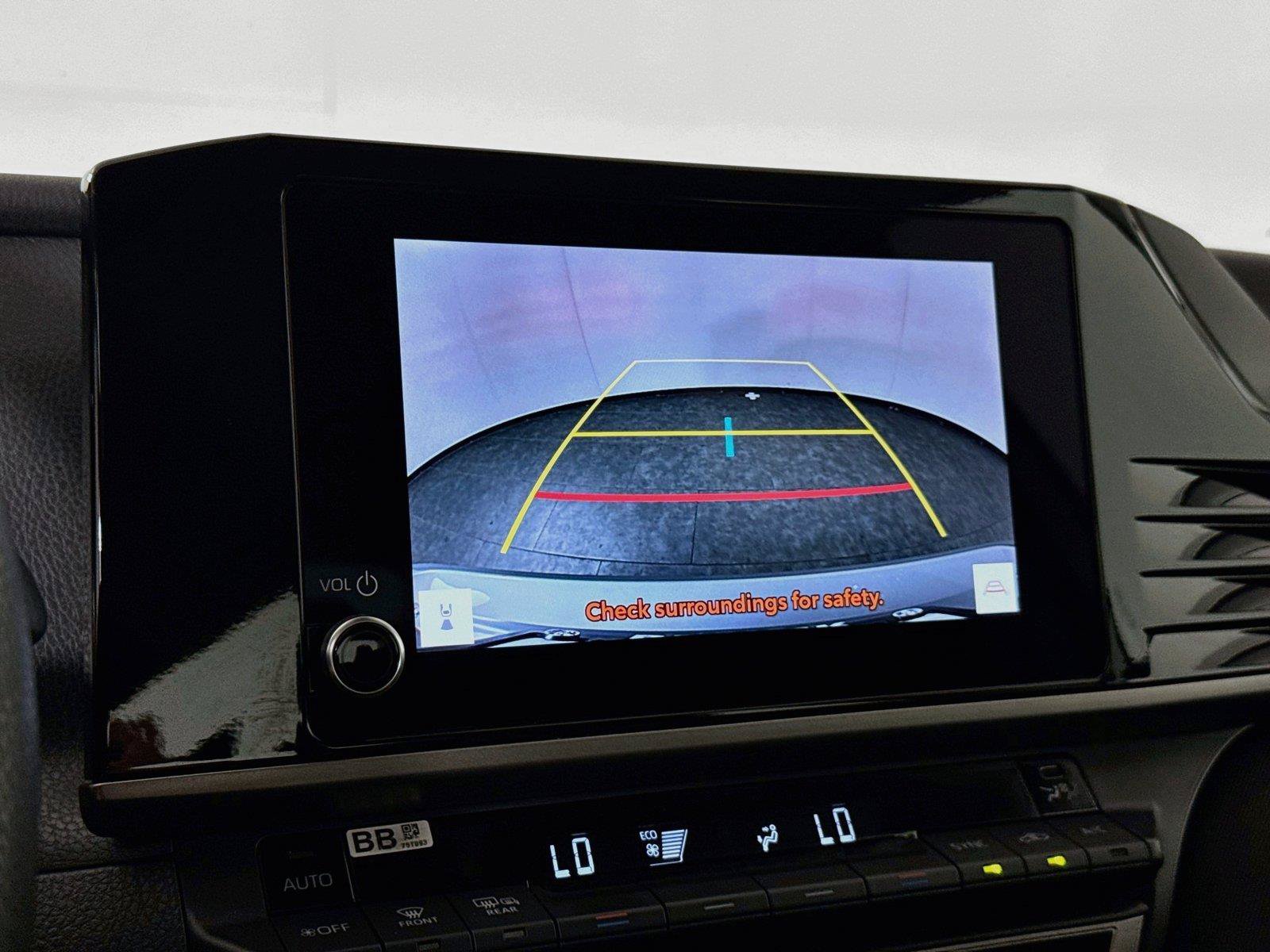 Used 2025 Toyota Camry LE FWD image 23