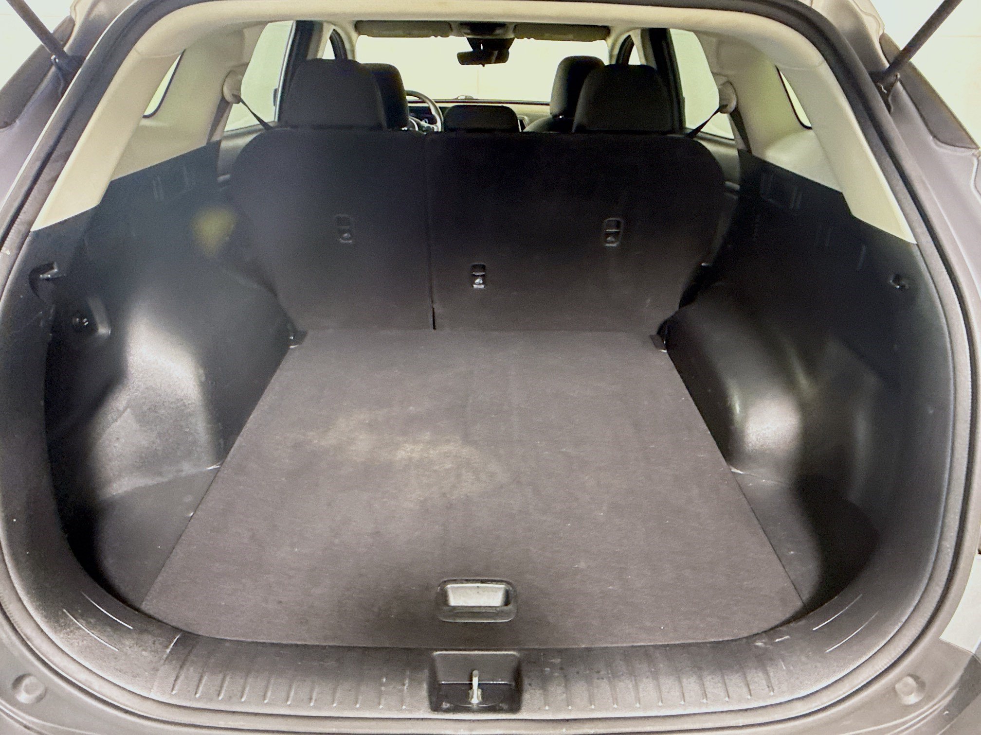 Used 2024 Kia Sportage LX FWD image 34
