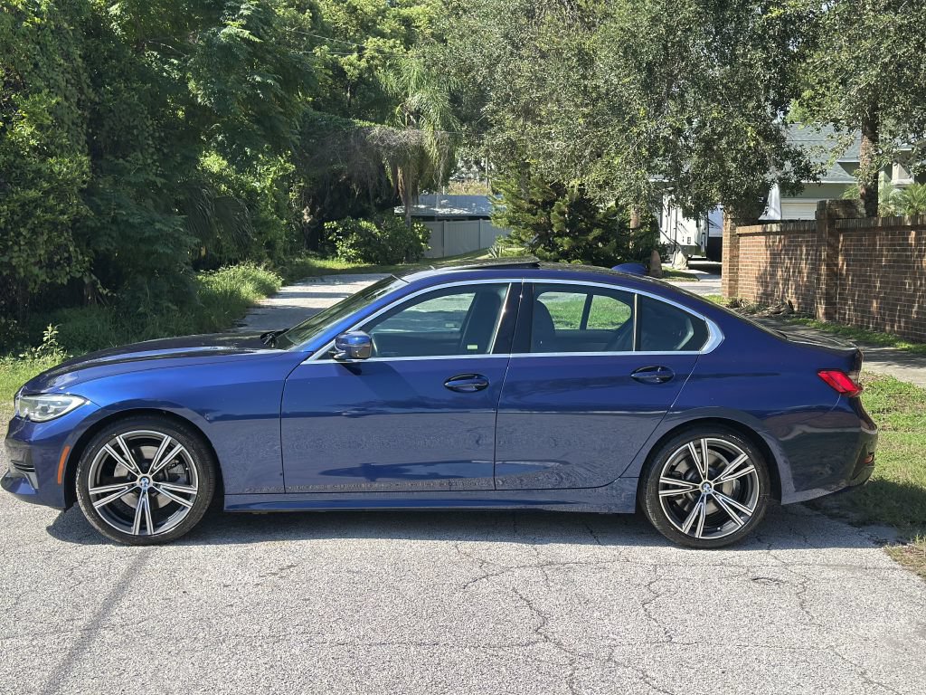 Used 2020 BMW 330i Sedan RWD image 2