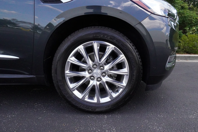Used 2021 Buick Enclave Premium w/ Sun and Sites Package AWD/4WD image 36