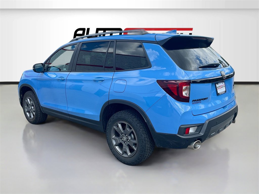 Used 2024 Honda Passport TrailSport image 5