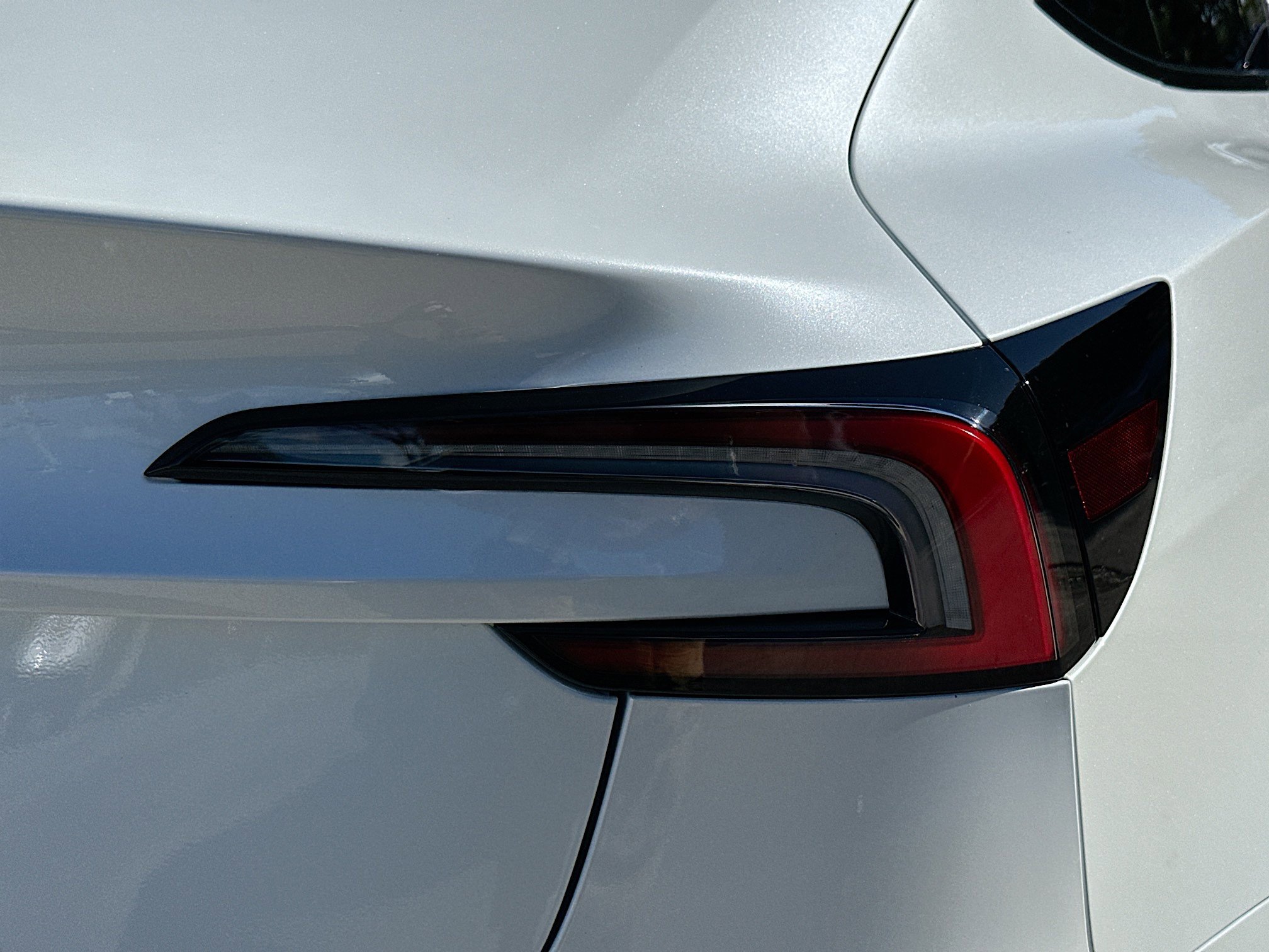 Used 2025 Tesla Model 3 Long Range image 32