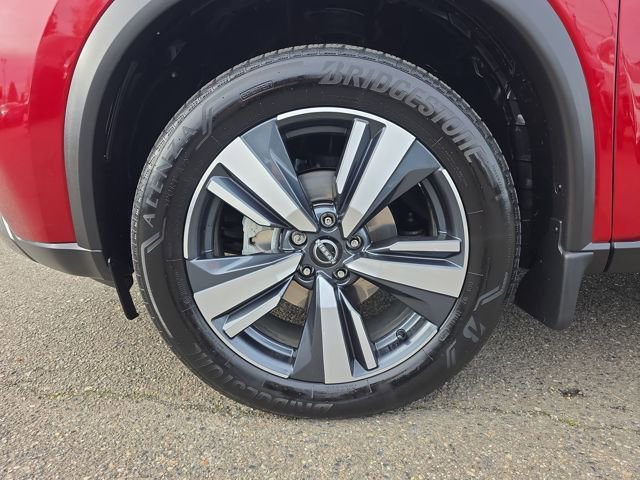 Used 2023 Nissan Rogue SL image 28