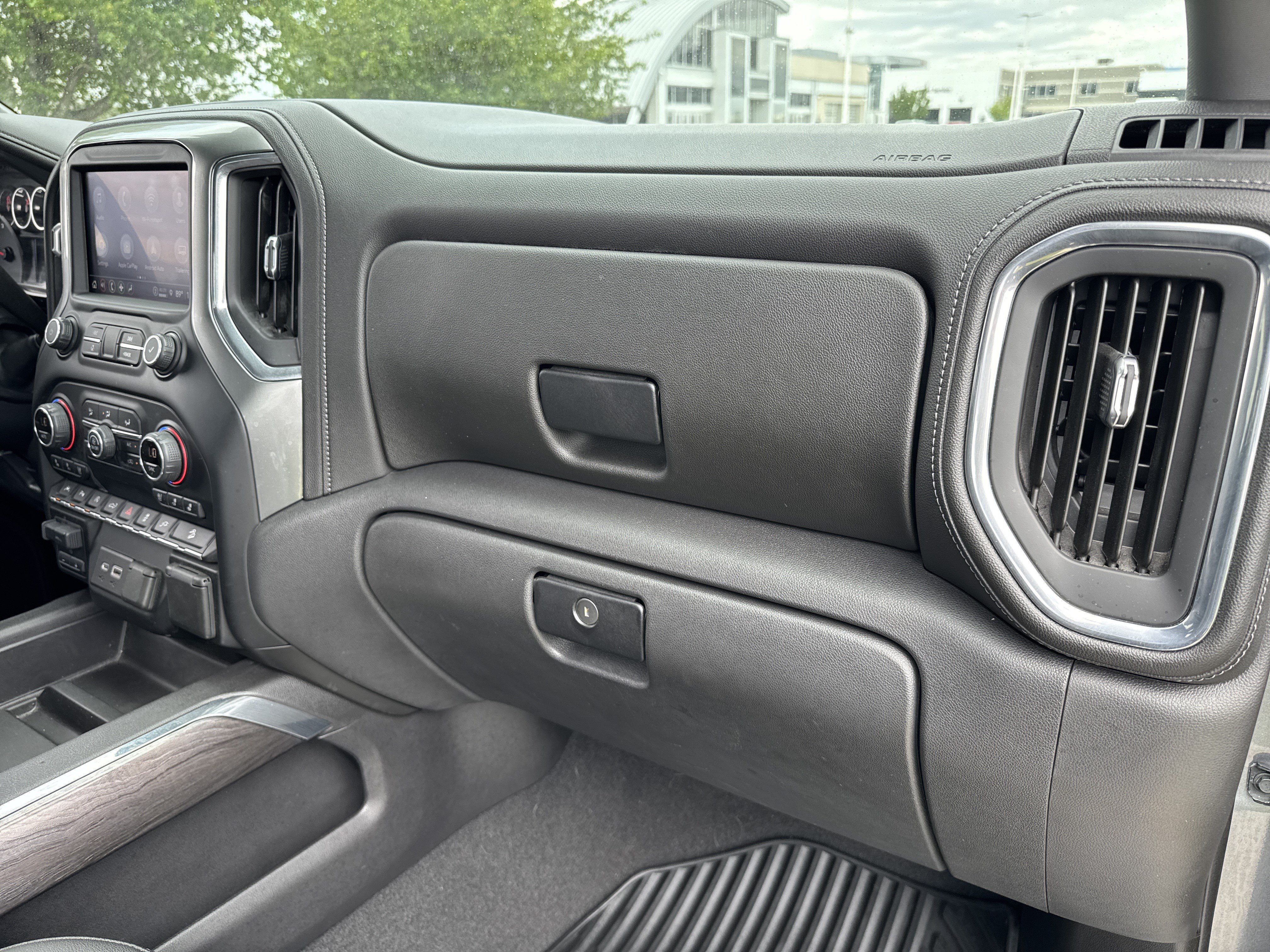 Used 2021 Chevrolet Silverado 1500 LTZ w/ Safety Package II AWD/4WD image 23