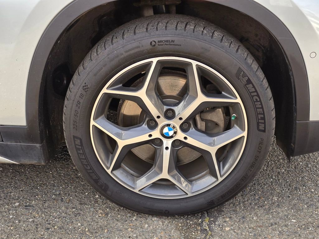 Used 2016 BMW X1 xDrive28i AWD/4WD image 9