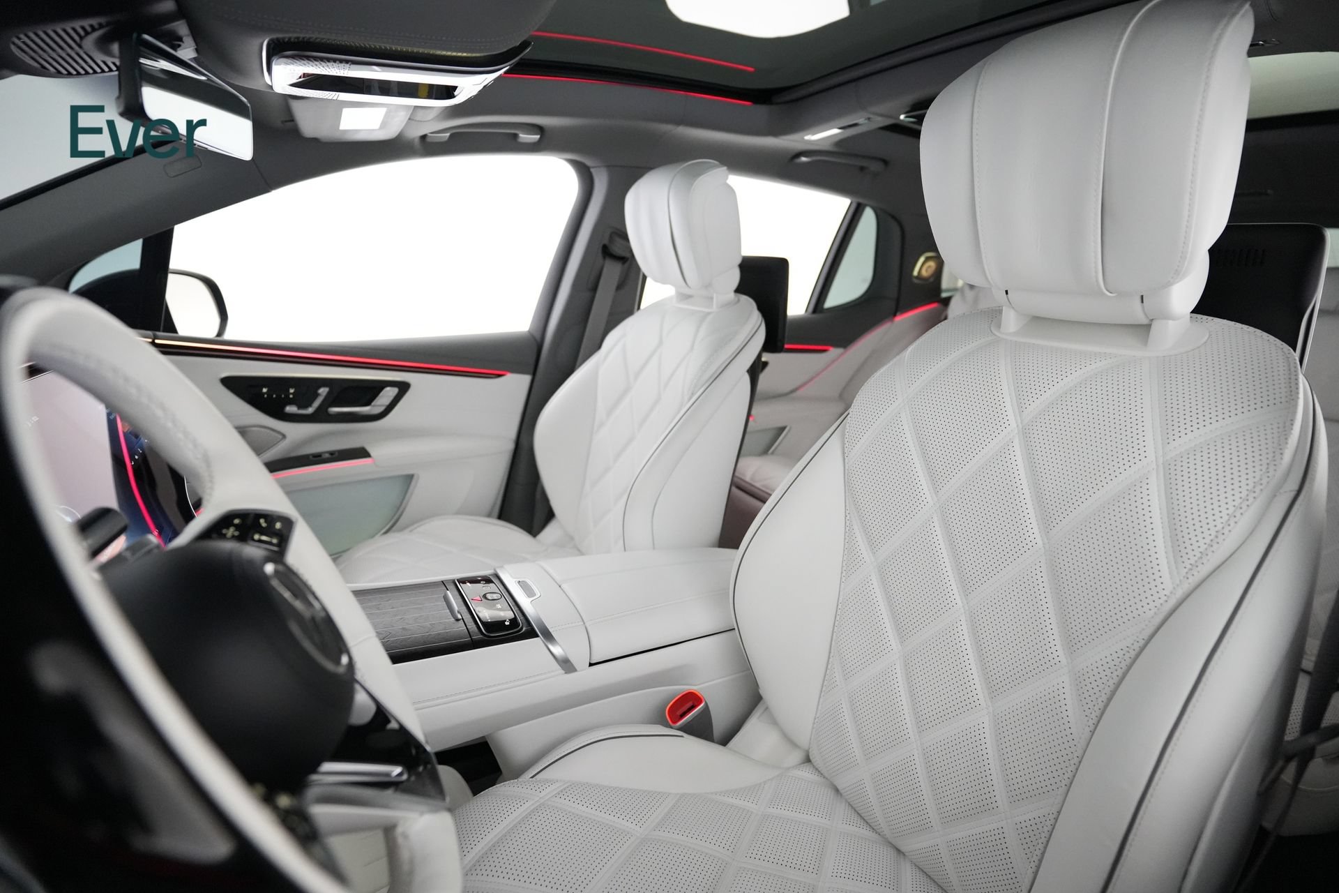 Used 2024 Mercedes-Benz Maybach EQS 680 4MATIC image 4