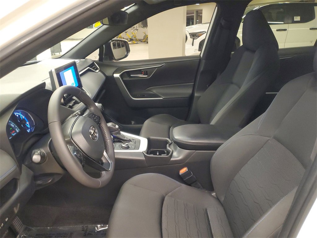 Certified 2024 Toyota RAV4 SE image 13