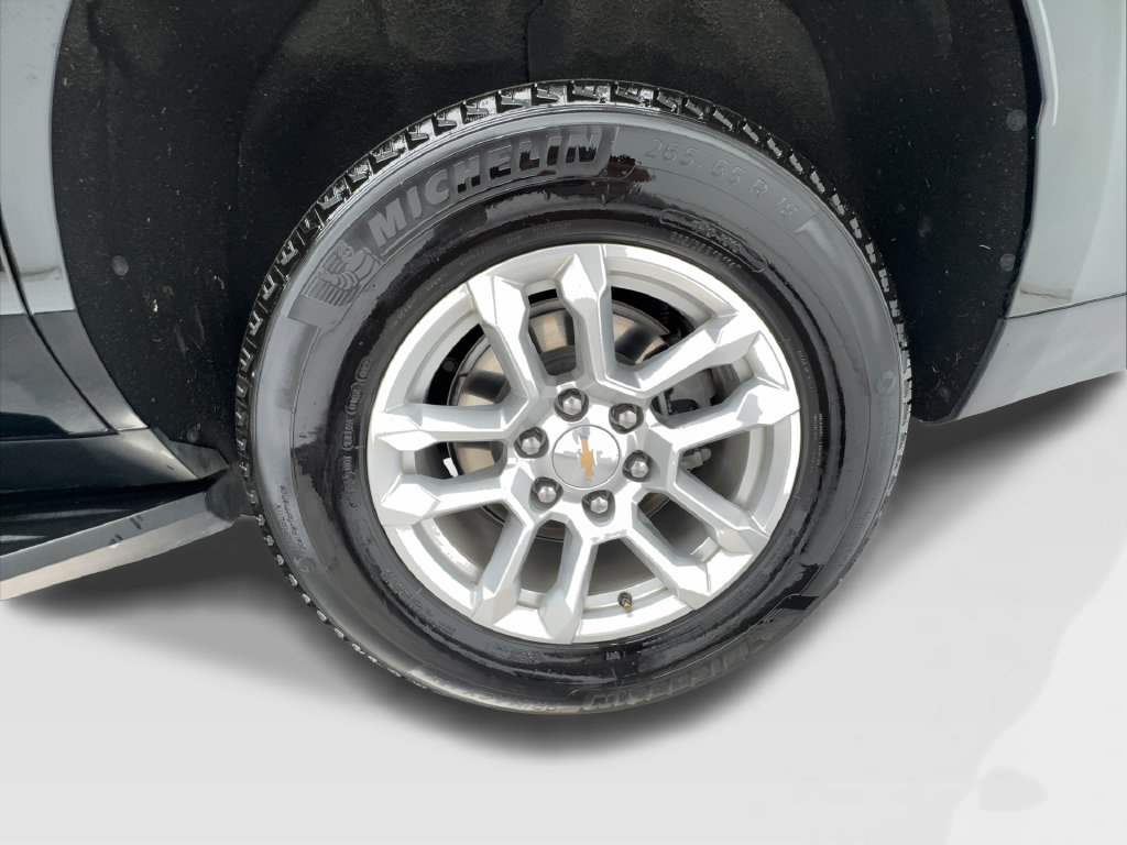 Used 2025 Chevrolet Tahoe LT RWD image 14