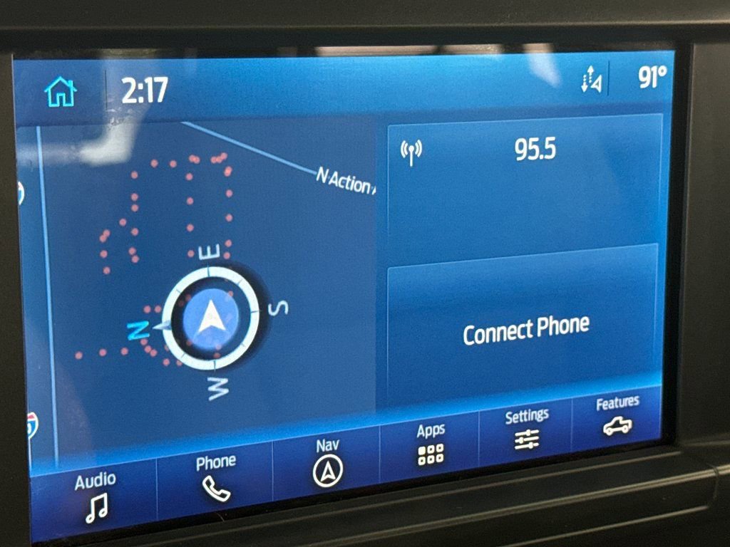 Used 2021 Ford F150 XLT image 3