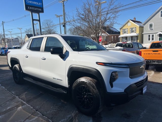 Used 2024 Chevrolet Silverado EV W/T image 8
